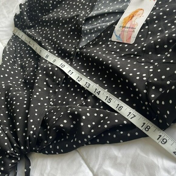 Pretty Garden Maxi Wrap Dress NWT Ruffle Hem, Black with White Polka Dots Medium - Picture 7 of 9
